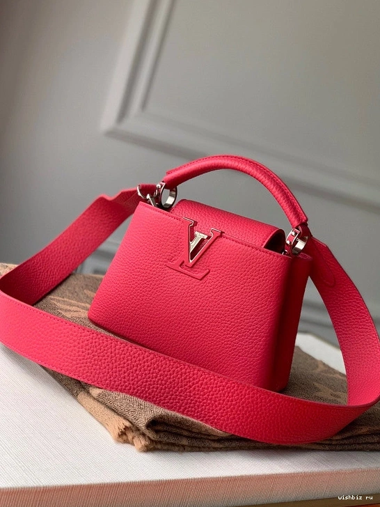 WIS CAPUCINES MINI VUITTON LOUIS 1011